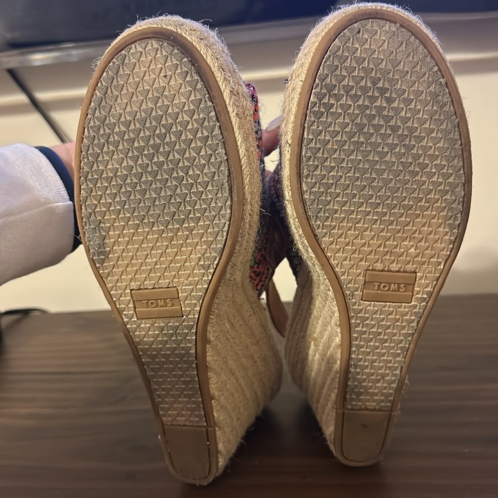 Toms Monica Espadrille Wedges - Picture 3 of 4